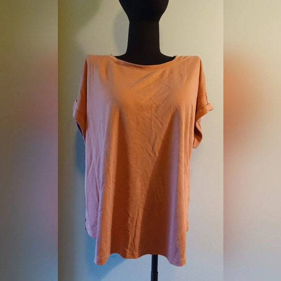 An Ava & Viv Dusty Rose Short sleeve Tee Shirt Plus Sized - Picture 4 of 6